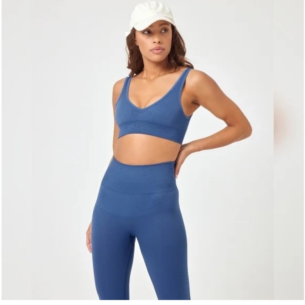L Space “work it” bra and legging set